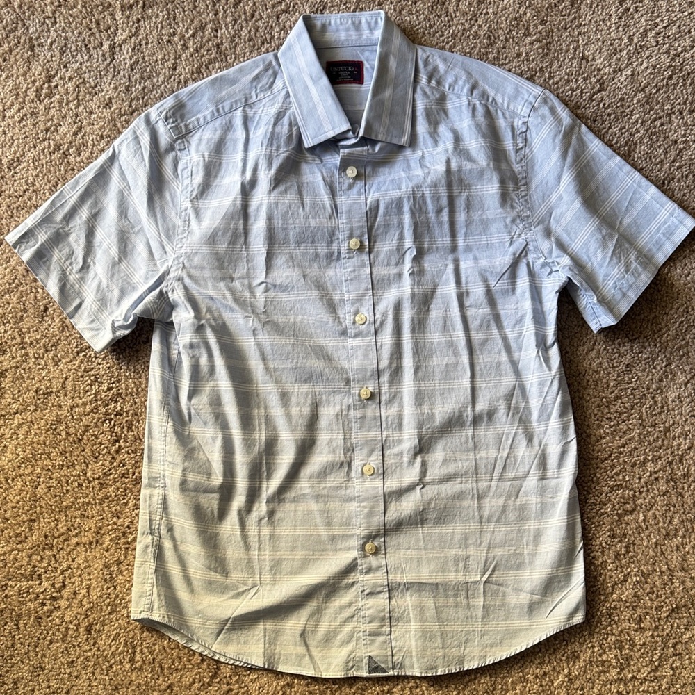 UNTUCKit Light Blue Striped Casual Shirt